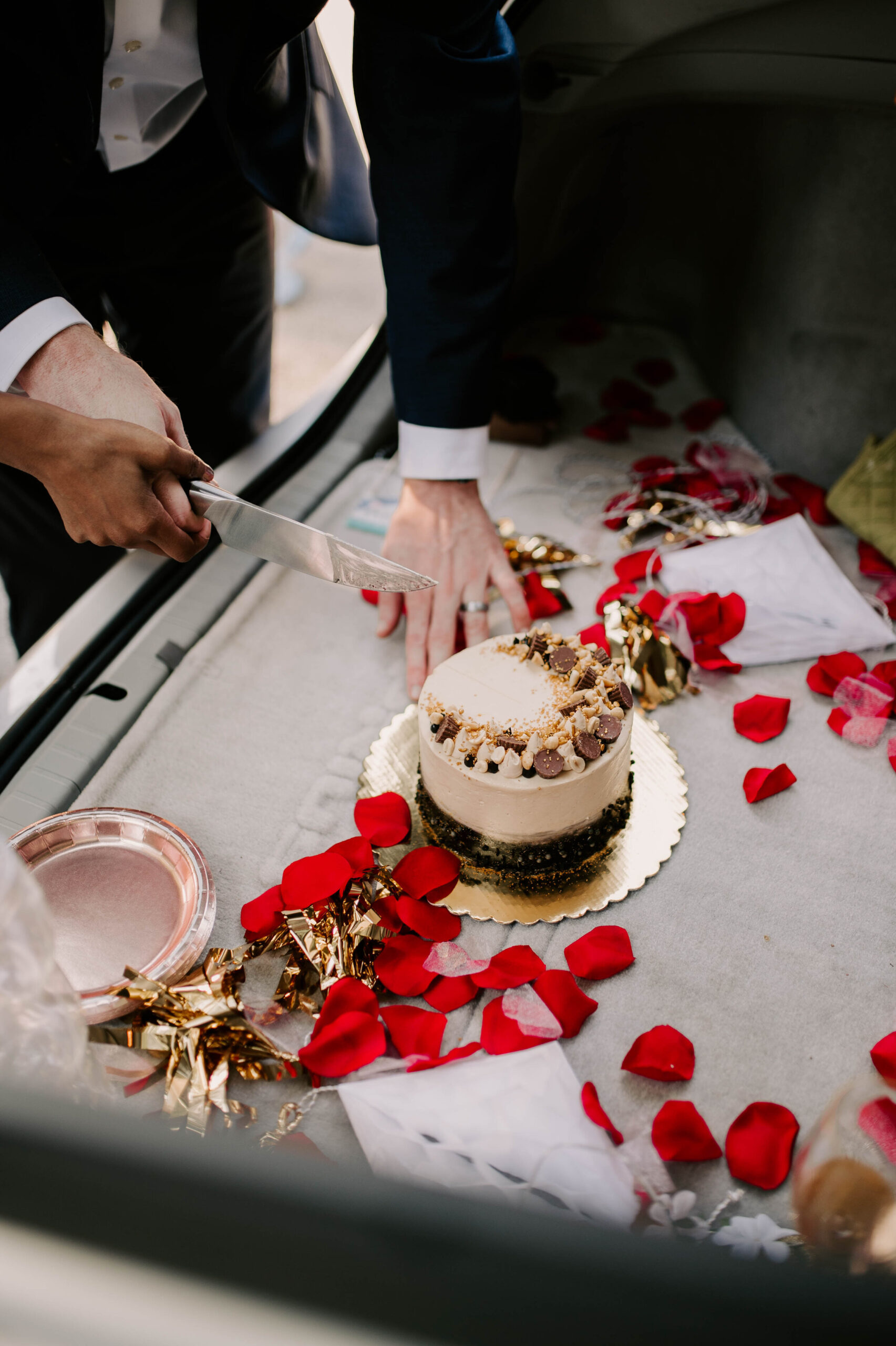 Love Isn't Cancelled — Planning An Elopmenet or Intimate Wedding in 202097.JPG